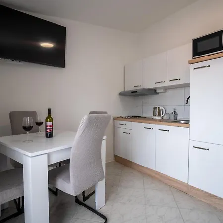 Appartamento Najam Skundric Vir
